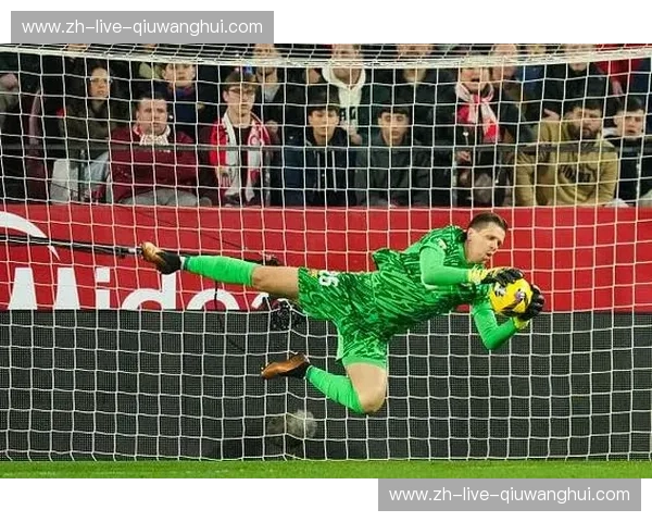 开云体育门将扑救：在关键时刻绽放的守门艺术